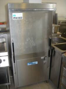 Myčka černého nádobí Meiko FV130B
